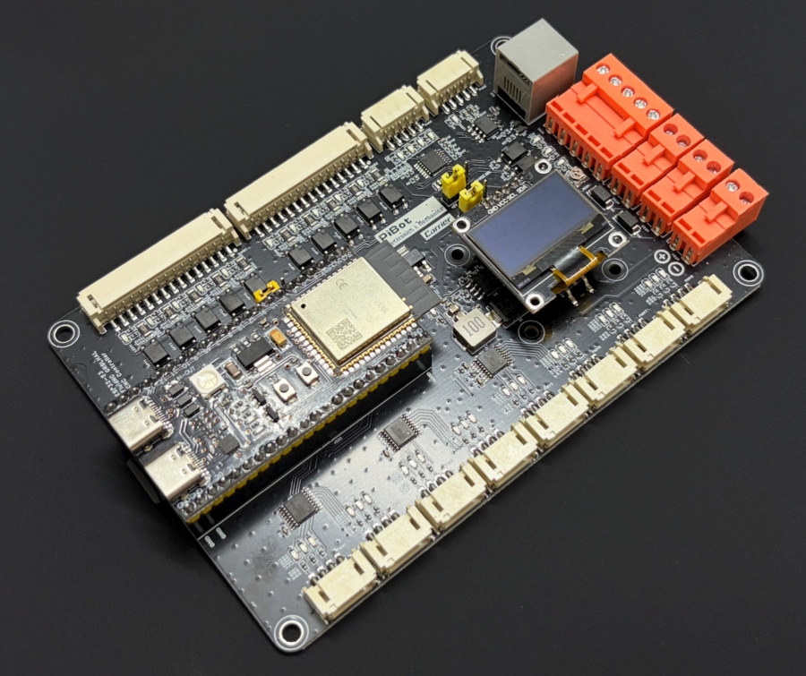 pibot-577-900.jpg